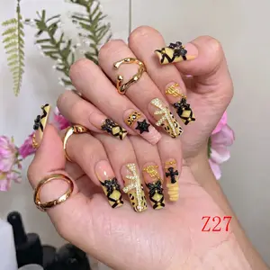 Nailbeebee Z27 1.3 inch Handmade Press-On Nails | Reusable,Salon-Quality,Long-Lasting,Glossy Design |  For Daily Office & Workplace,Date Nights & Romantic Outings,Shopping & City Leisure Trips,Holiday & Short Travels