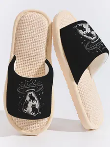 UFO Black Cat Alien Abduction Slippers Cloud-Feeling Fantasy Sci-Fi Style Indoor Outdoor Must-Have