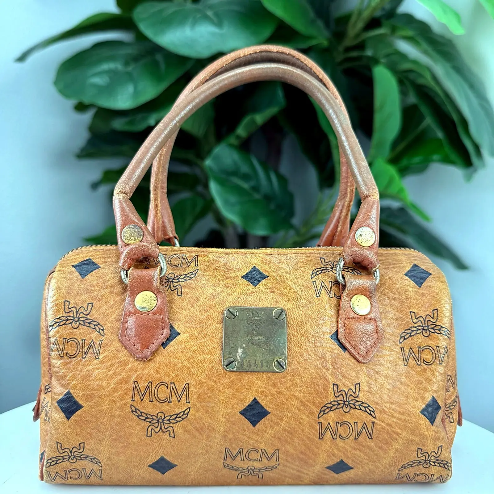 Pre-owned Coated canvas Shoulder bags Authentic MCM Tan Visetos Boston Bag 14418