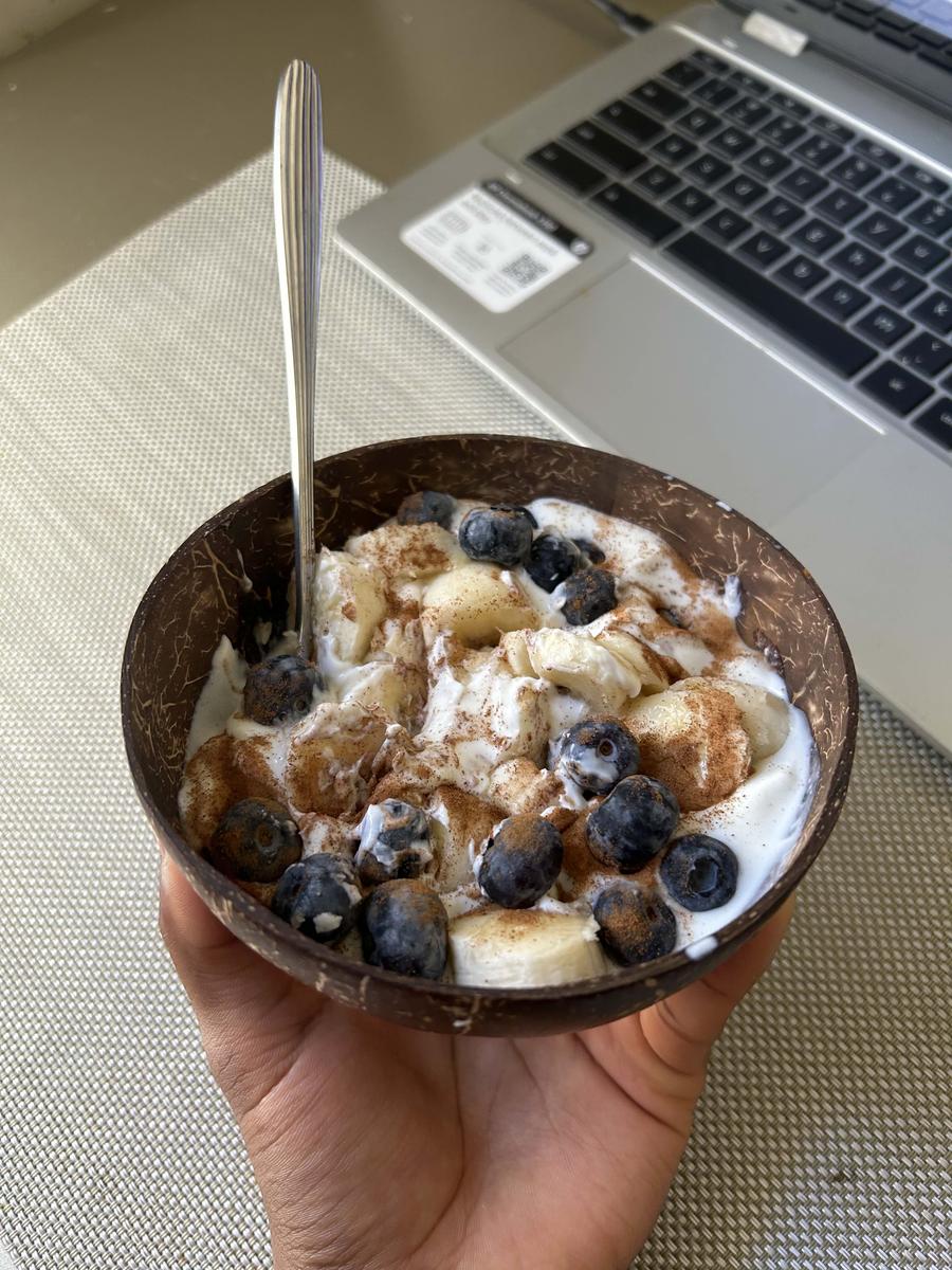 Item: Coffee Brown, 1set