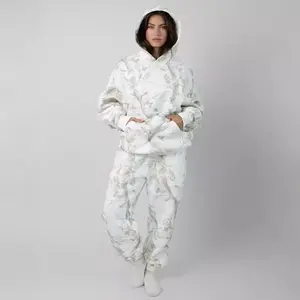 Plus Size 2 Piece Sets Trendy Women's Camo Sweatshirt Maple Leaf Print Pullover - Soft Fleece Long Sleeve Casual Top Streetwear Loungewear Couple Matching Set Fall Winter Cozy Outfit, Essential Hoodies