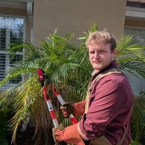 Ratchet Lopper for Effortless Gardening - Perfect for Trimming and Pruning