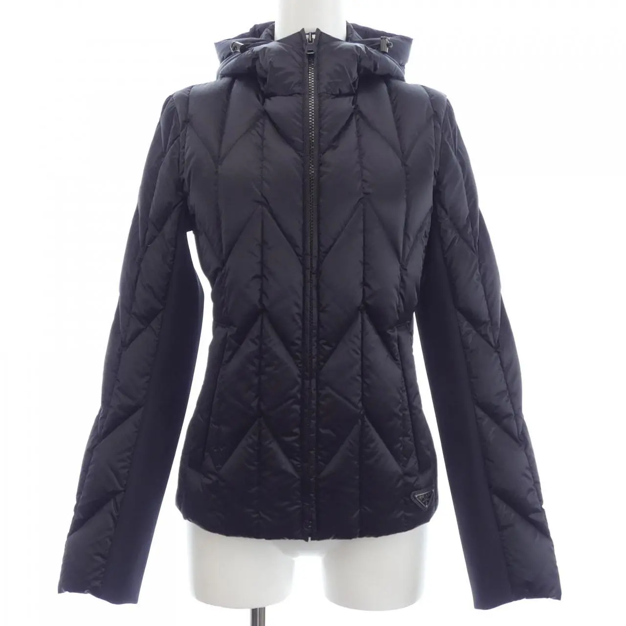 Pre-owned PRADA Nylon Small Leather Goods Triangle Logo Down Jacket