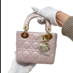 Pre-owned Christian Dior Lambskin Leather Messenger Bags Dior pearlescent pink small size lady dior B21 56