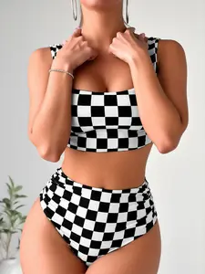 Women's High-Waisted Black & White Geometric Print 2-Piece Bikini Swimsuit Set - Sportswear Swimsuit, Contrast Swimwear Bathing Suits for Surfing, Sports & Outdoor Surfwear