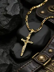 Men Women Cross Necklace - Stainless Steel Jesus Crucifix Pendant Necklace, Figaro Chain, Punk Hip Hop Style, Vintage Religious Jewelry, Silver Gold Plated, Unisex, Everyday Wear, Gift for Him Her