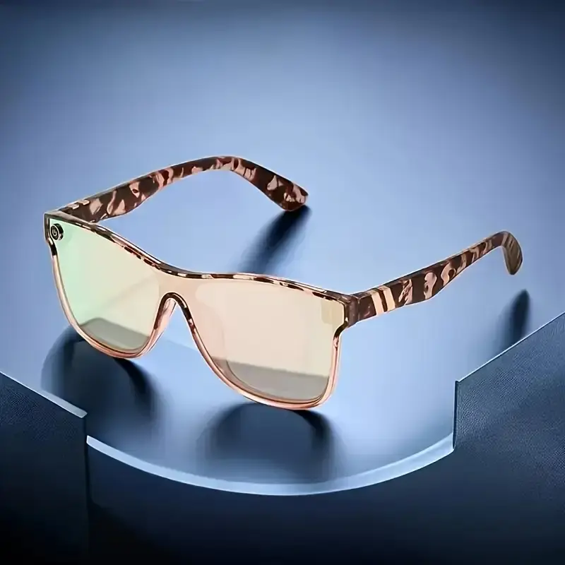 Unisex Vintage Sunglasses - Plastic Oval Flat Top, 1-Pair Modern Tortoiseshell Pattern, Luxe Look, Full UV Protection Lenses for Travel, Everyday Outdoor Wear