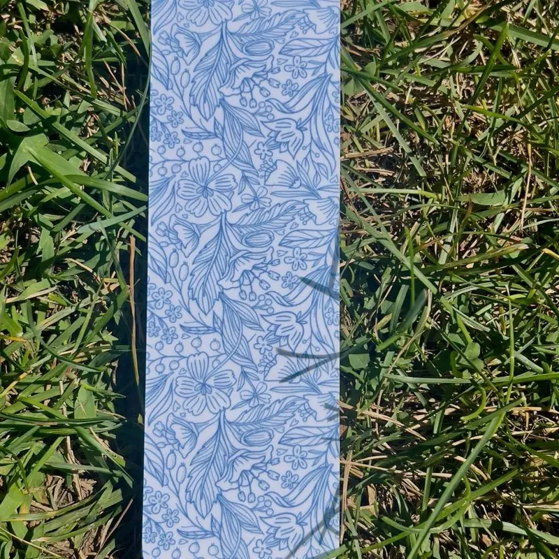 Floral Doodles in blue