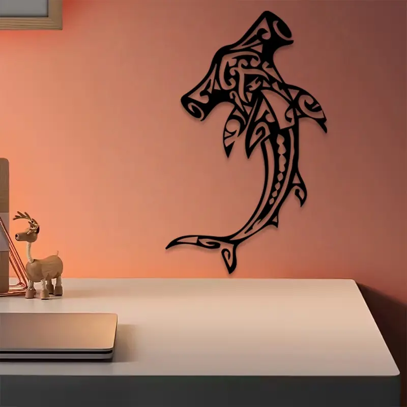 1pc Hammerhead Shark Metal Wall Art, Decorative Wall Art, Ocean Inspired Design, Perfect for Coastal, Living Room, Bar Walls, Valentine's Day Decor, Ideal Gift for Ocean Lovers, Salt-Resistant Metal