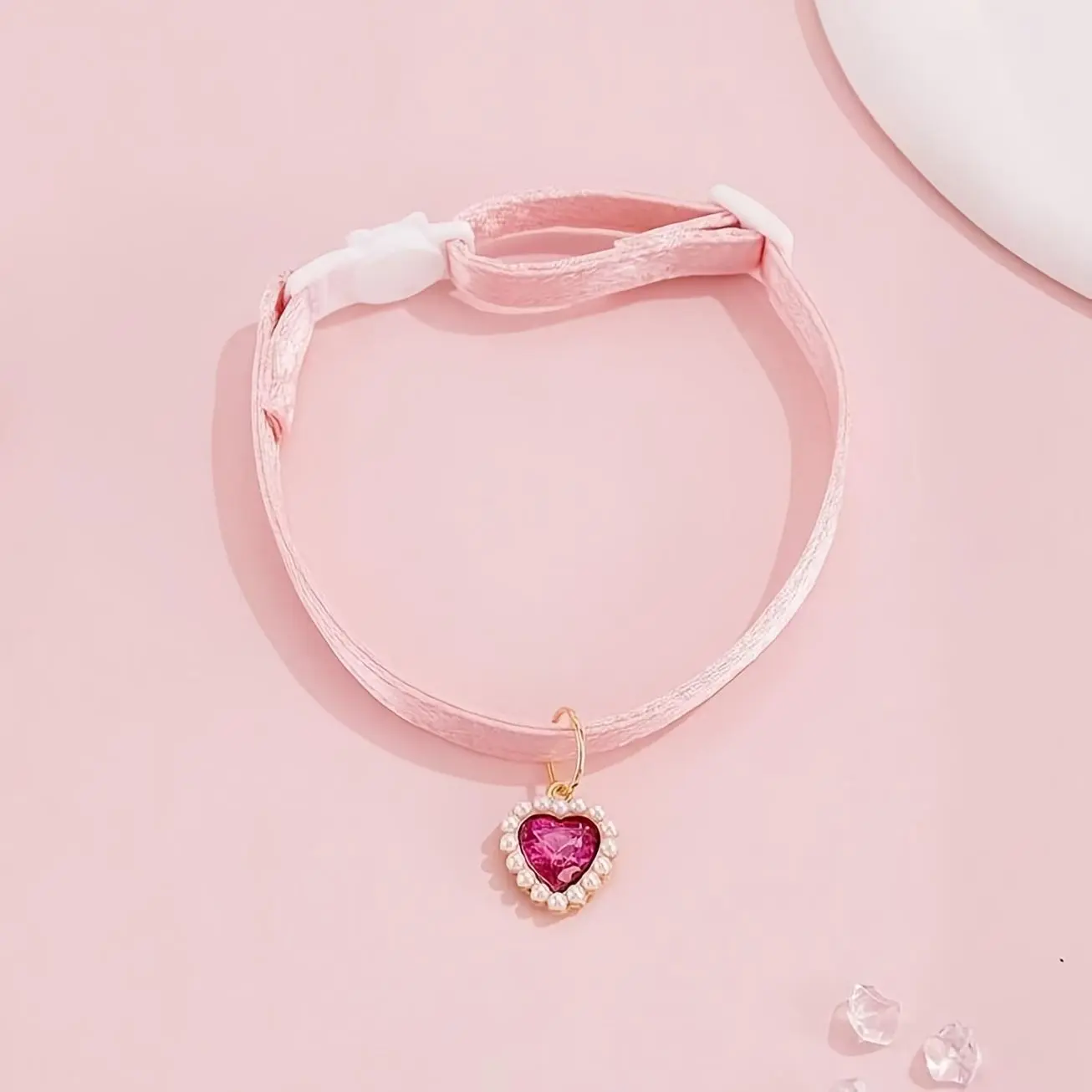 Customized Resin Heart Pendant Cat Collar - Adjustable, Durable, Shiny Pink, Detachable, Universal for Small-Medium Cats, Valentine's Day Pet Accessory
