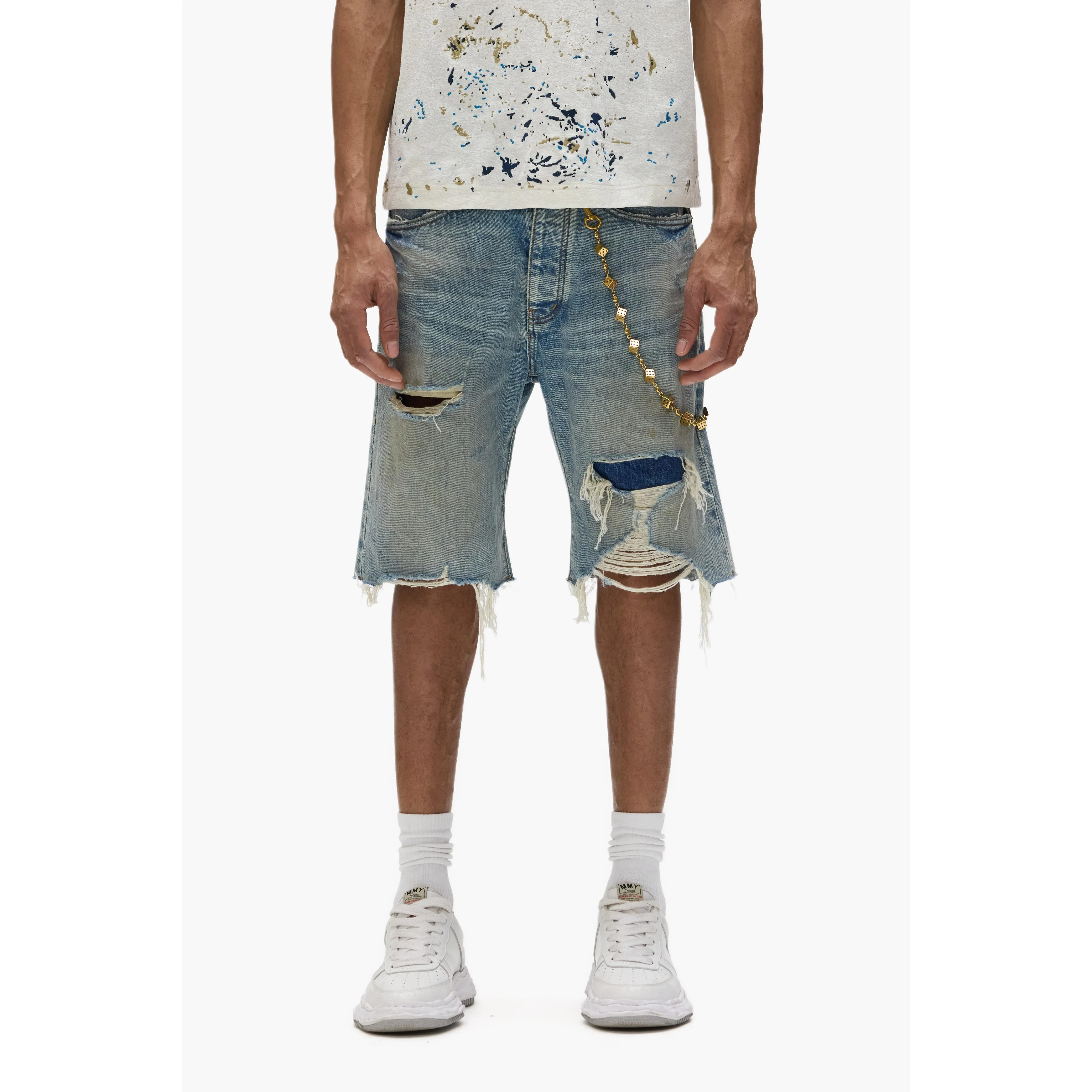 P059 Distressed Patch Shorts