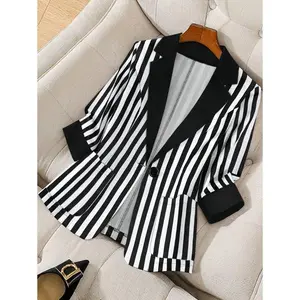 Women's Autumn/Winter Notched Collar Striped Color Block Button Pocket Blazer Jacket