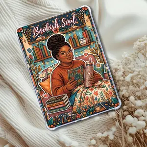 Plus Size Curvy Bookish Soul Melanin Girl Insert: Kindle or eReader Decor for Book Lovers