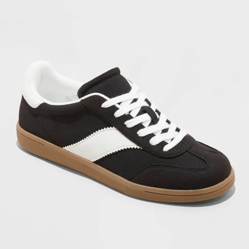 Universal Thread Women's Fashion Sneakers Memory Foam Lace Up Low Top