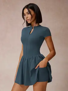 Women's sports skirt Athletic Skort tennis skirt gym skirt yoga dress slim fit and slimming sports skirt  bottom pants strap storage pocket anti glare suitable for outdoor golf  Pickleball sports daily commuting leisure versatile dress