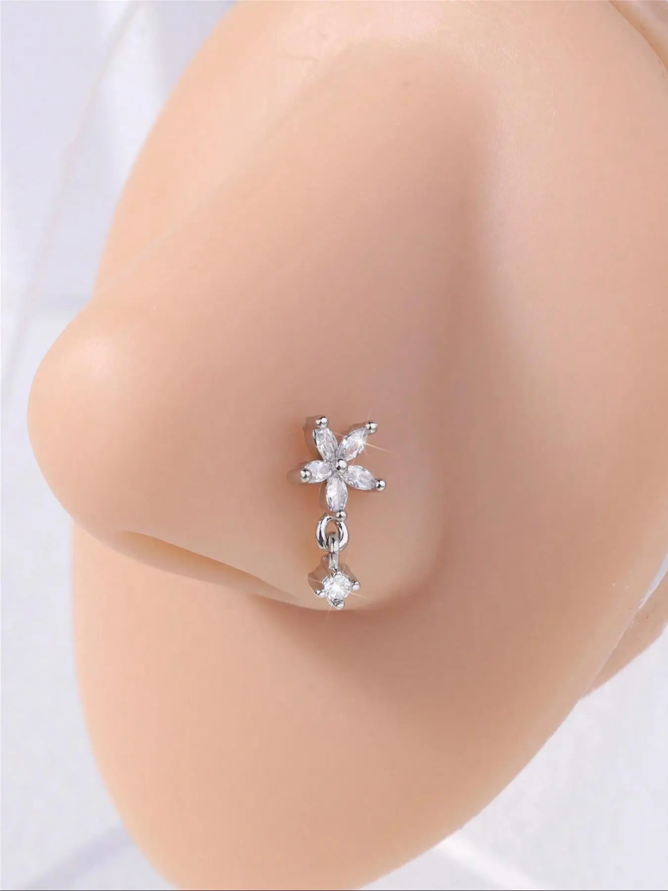 Flower Design L Shape Nose Stud, Rhinestone Decor Nose Ring, Fashionable Body Jewelry for Women & Girls, Trendy All-match & Exquisite Jewelry for Birthday Gift, Nose Piercing Jewelry, L Shaped Nose Studs, Body Jewellery