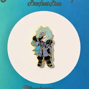 Genshin impact Dottore enamel pin