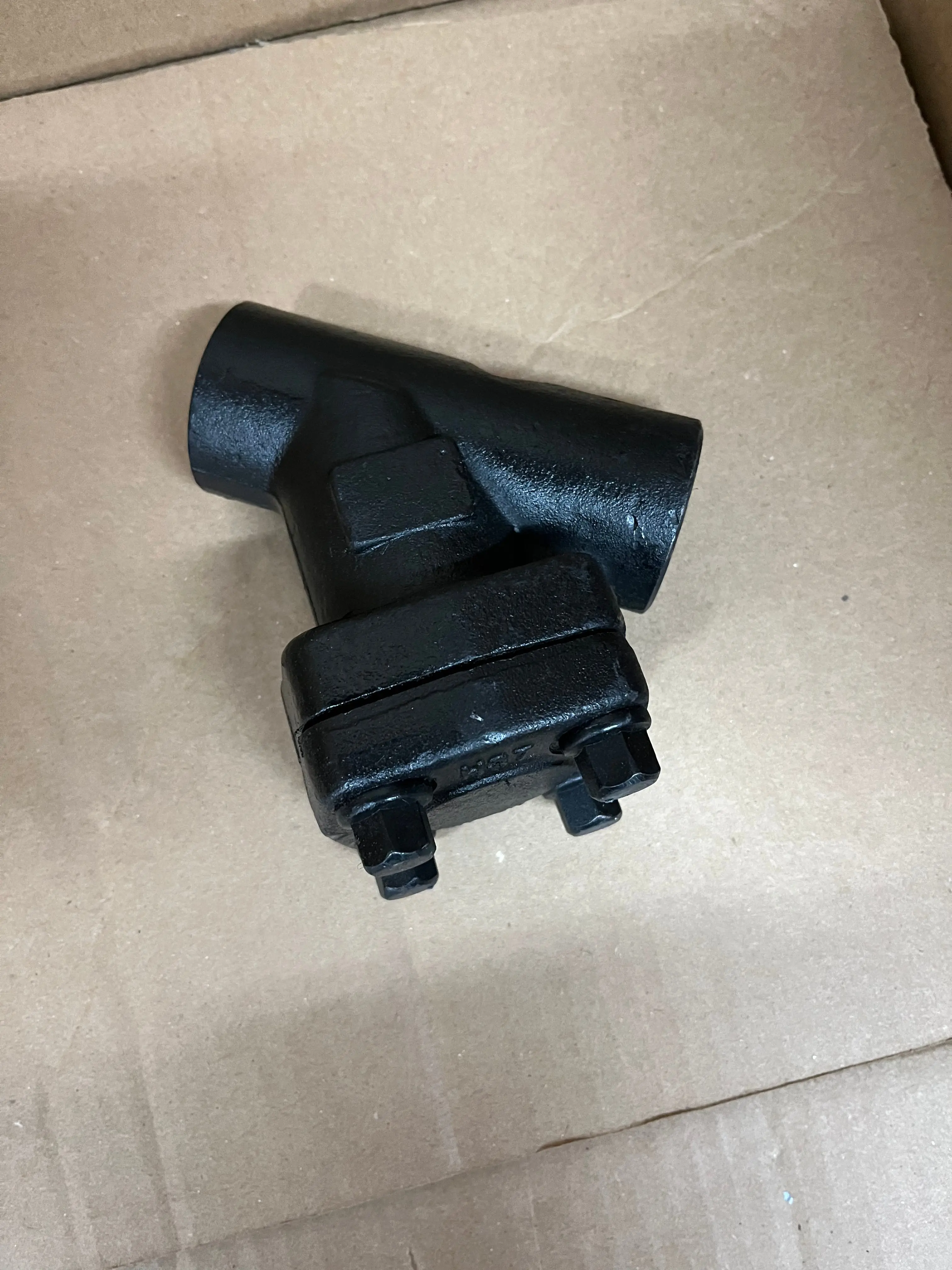 3/4" KECKLEY STYLE SBF CLASS 1500 SOCKET WELD FORGED STEEL BODY Y-STRAINER