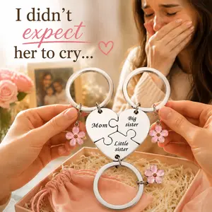 Mother–daughter keychain set (3 pieces), older sister and younger sister keychains, a gift for mom and two daughters—a meaningful choice for Mother’s Day, birthdays, or Christmas.