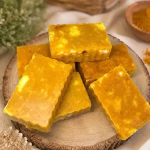 Lianny’s Golden Soap - Turmeric & Vanilla (2 Pack)