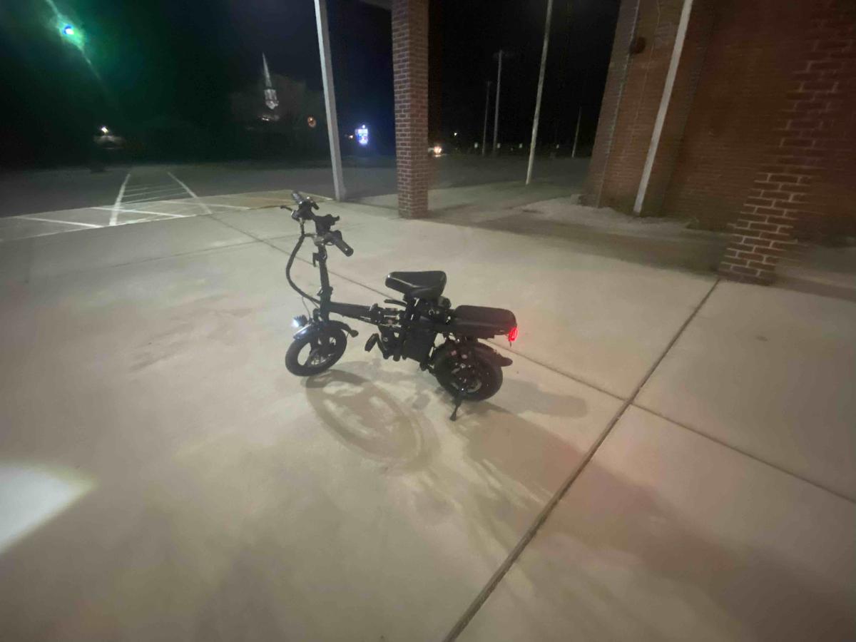 Item: commuting25-35kilometre (km.), D9