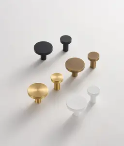 ASHBURY FLAT ROUND DISC KNOB