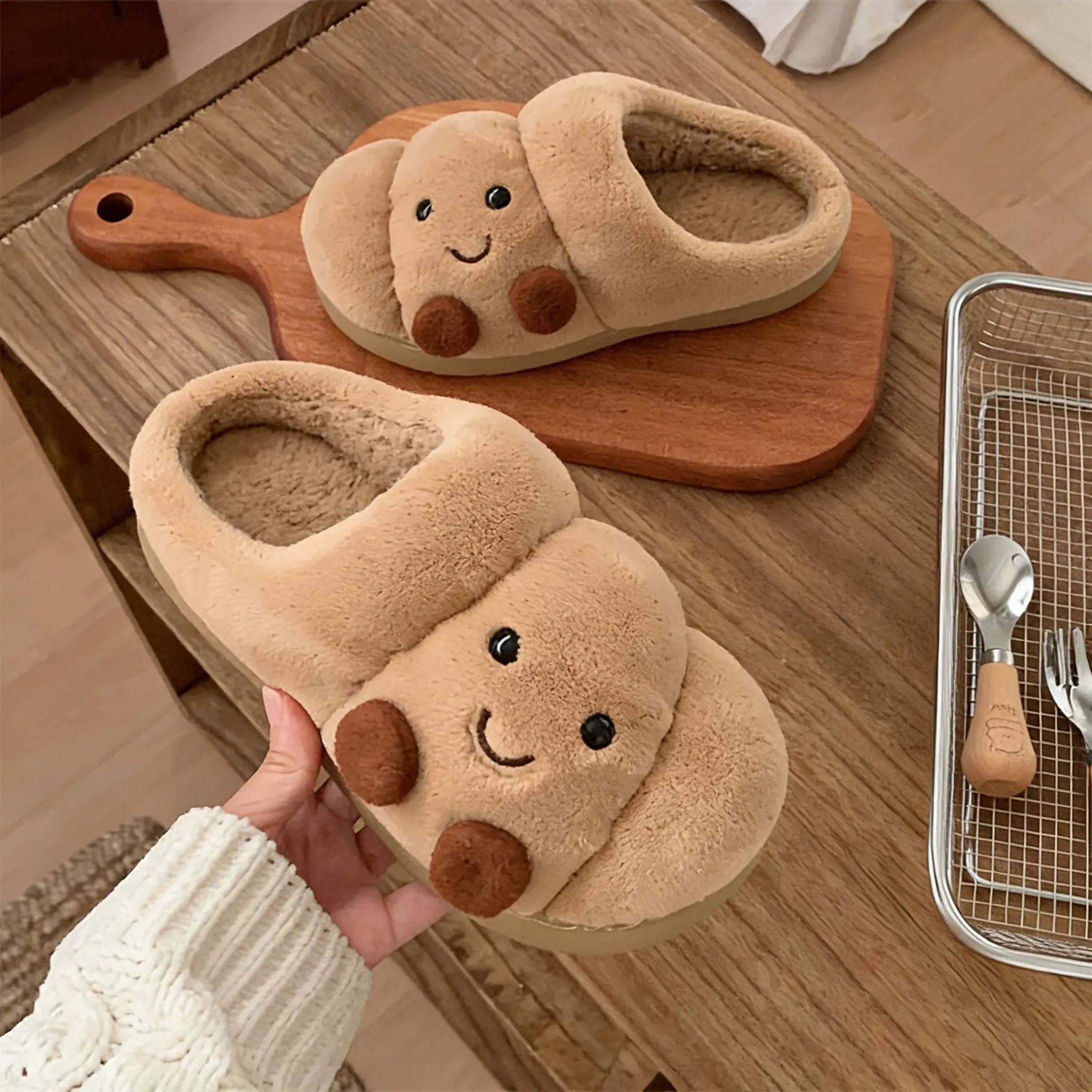 Women's & Men's Cute Cartoon Croissant Slide Slippers, Soft Fluffy Thick Plush Footwear, Non-Slip Sole Winter House Shoes