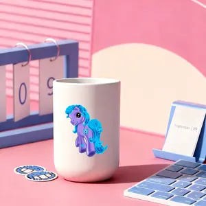 1pc mouthwash cup, cartoon pattern printing, durable bathroom toothbrush cup, wash cup, toothbrush holder, bathroom storage, bathroom water cup, brushing cup, Christmas Valentine's Day gift for students back to school (only cups are sold)