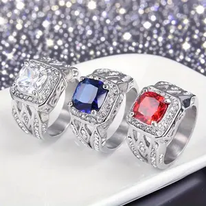 Hip Hop Hollowed Out Ring, European and American Light Luxury Synthetic Zircon Stainless Steel Ring, Fashionable and Elegant Jewelry for Couples To Wear, Suitable for Valentine's Day and Anniversaries Gifts, Showcasing Dazzling and Charming Charm