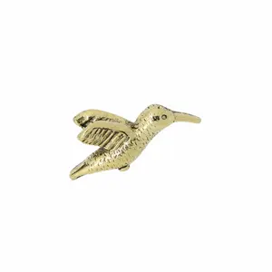 Hummingbird Gold Lapel Pin
