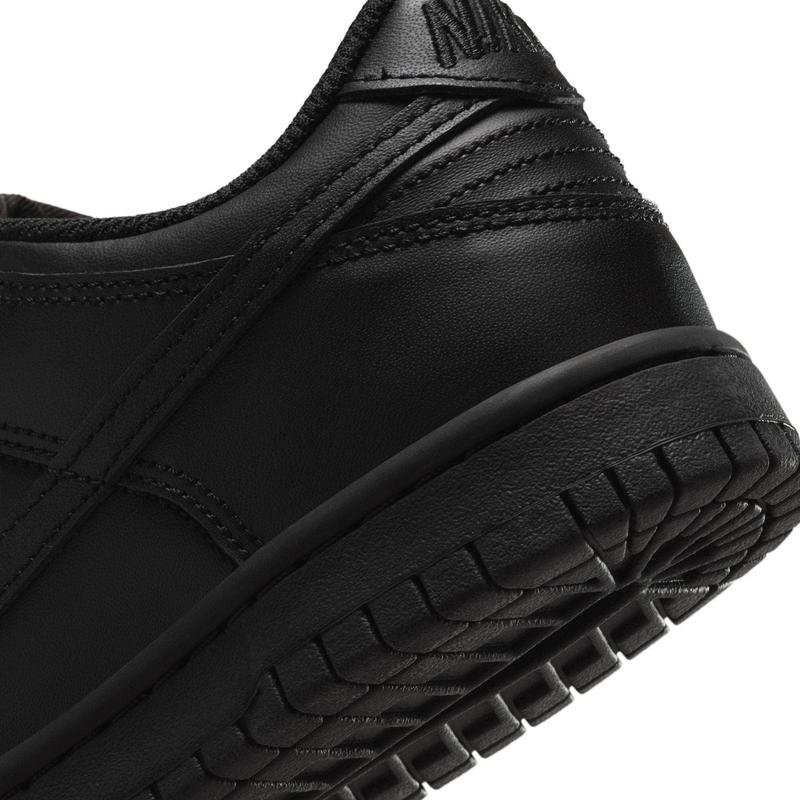 Nike Dunk Low "Triple Black" - FB9109-009 Classic Black Leather Sneakers with Ankle Padding & Full-Length Rubber Outsole for All Seasons