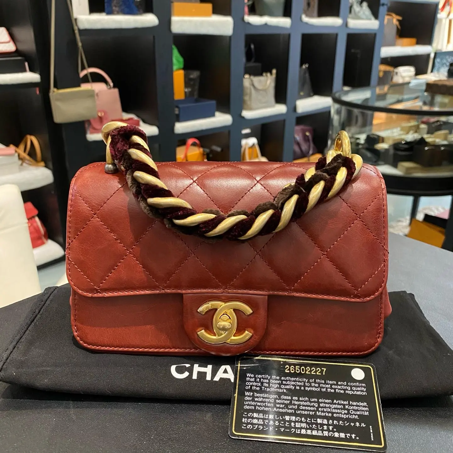 Pre-owned Chanel Fall/Winter 2019 Medium Chain Infinity Top Handle Flap Bag in Burgundy Quilted Lambskin, AS0970 XH042