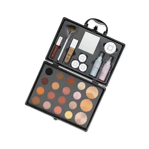 Cosmetologist's Portfolio - Large - Full Glam