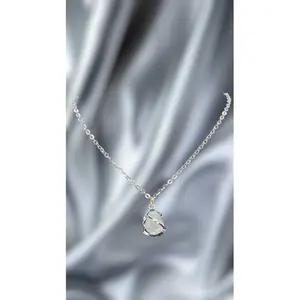 Sliver Gray Ball Necklace - Unique Silver Chain Design with Decorative Pendant - Ideal for Everyday Wear or Special Occasions