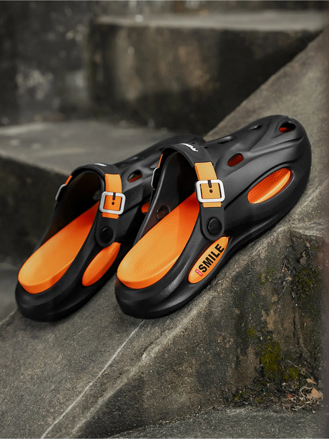 1 Pair Multi-color Trendy Clogs - Comfortable Fabric + Wear-resistant Outsole + Buckle Design, For Summer Daily & Outdoor Leisure, Trendy & Versatile