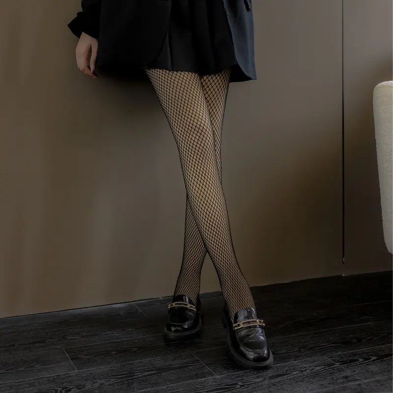 Thickening of the grille