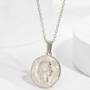 Asymmetrical human portrait gold plated necklace, minimalist classic style for collarbone for men and women, daily fashion and gift