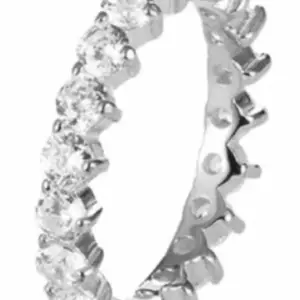 Silver Crown Diamond Ring - Elegant Design with High-Quality Stones, Ideal for Everyday Wear