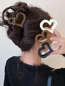 Heart-Shaped Hair Clips Set of 4, Lightweight Non-Slip Plastic Hair Clamps, Women's Fashion Minimalist Accessories