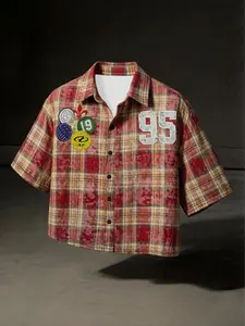 Men's Vintage Distressed Plaid Button Down Shirt, 95 Number And Badge Print Cropped Short Sleeve Top, Suitable For Street And Daily Casual Wear, Streetwear