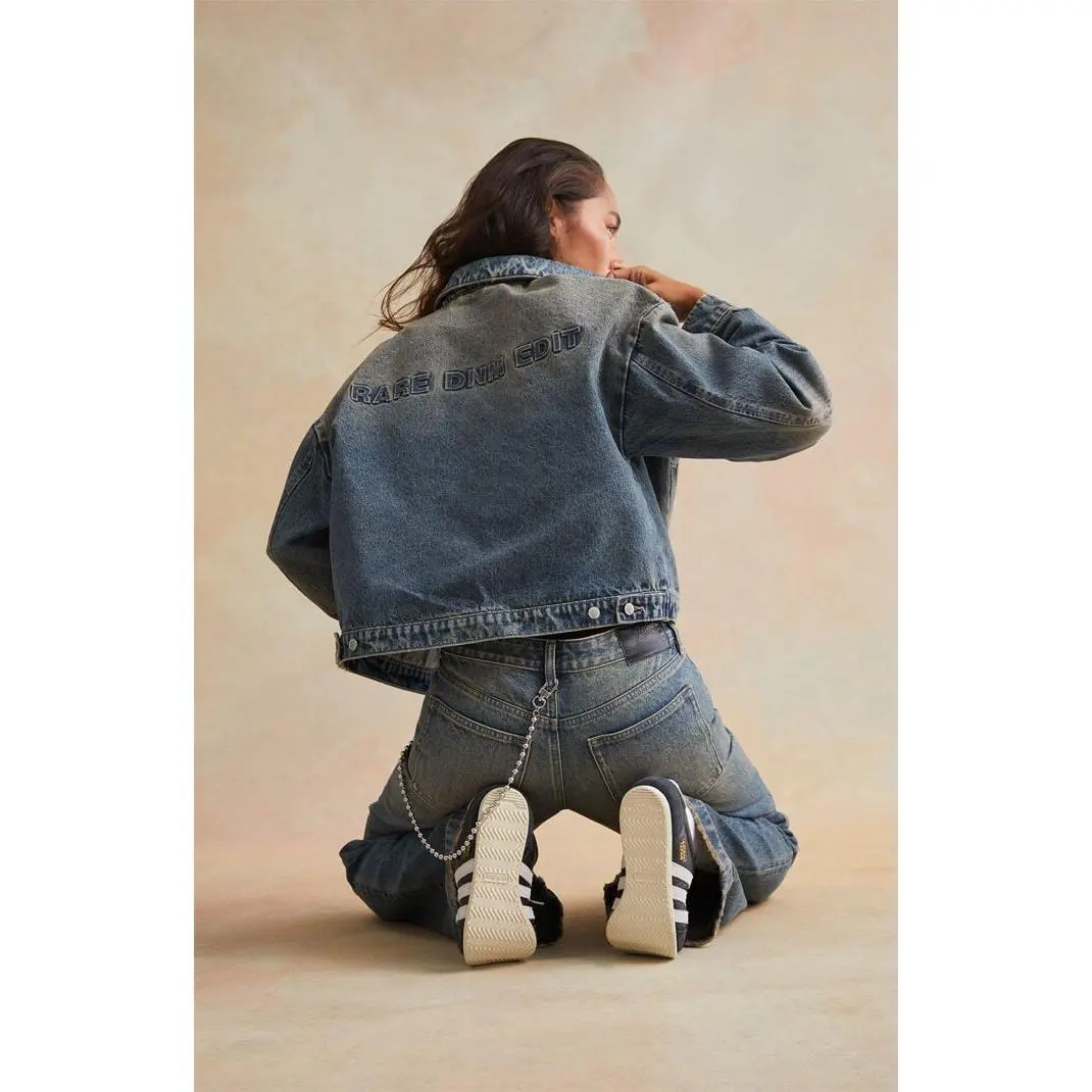 RARE DNM EDIT Women's Medium Blue Embossed Denim Cropped Gas Jacket RARE DNM EDIT Women's Medium Blue Embossed Denim Cropped Gas Jacket