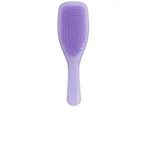 Tangle Teezer The Ultimate Detangler For Naturally Curly Hair in Purple Passion Tangle Teezer The Ultimate Detangler For Naturally Curly Hair in Purple Passion