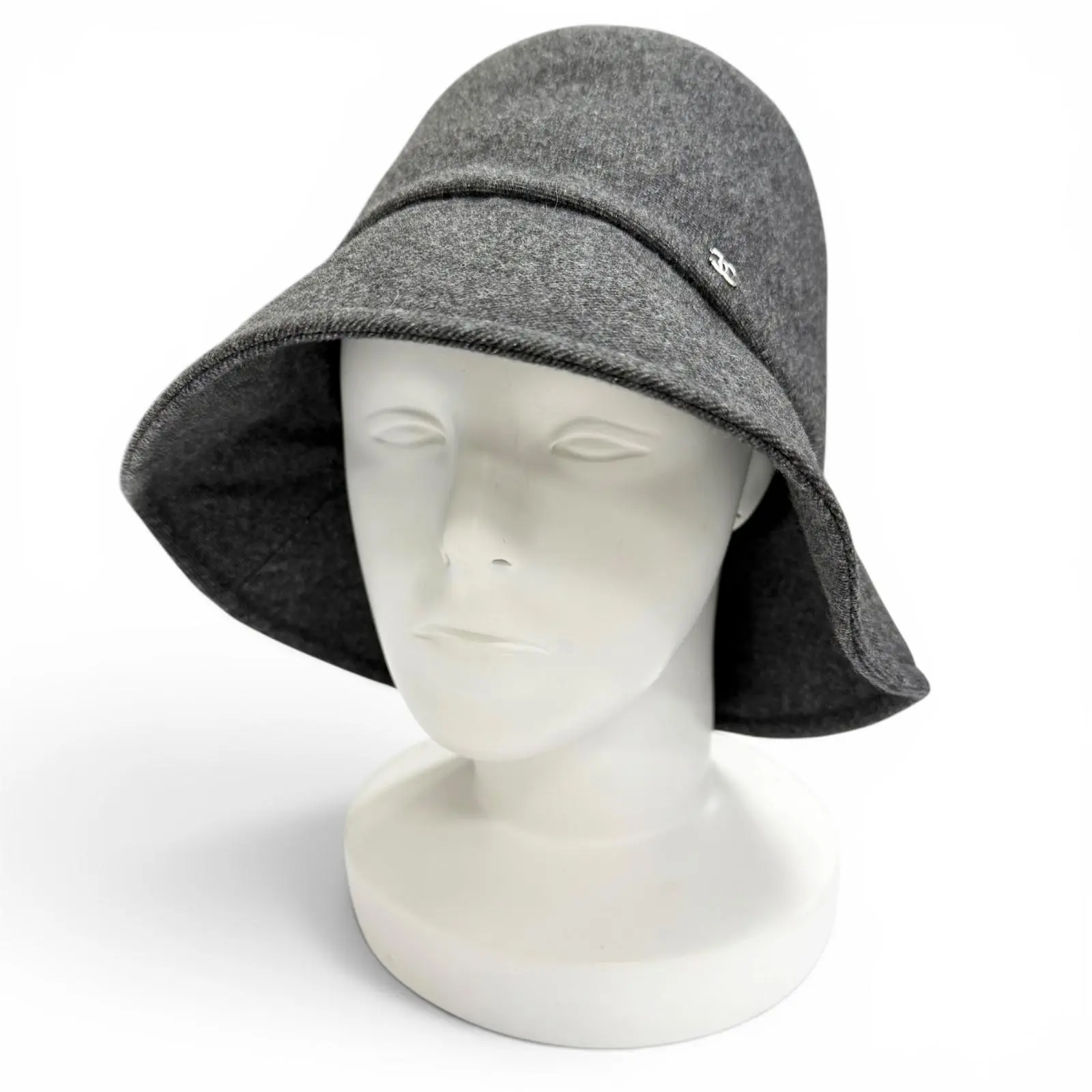 Pre-owned CHANEL Cashmere Small Leather Goods COCO Mark Bucket Hat