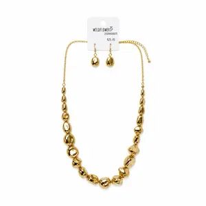 Golden Pebble Statement Necklace Set