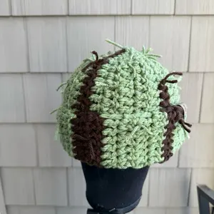 Customize  your own handmade basic hat  put colors and style in notes