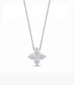 Paris Clover Pendant Necklace