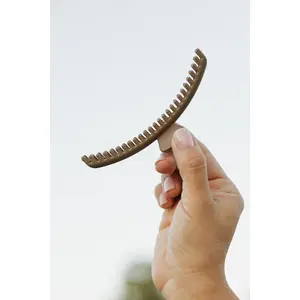 Kelly Claw Clip
