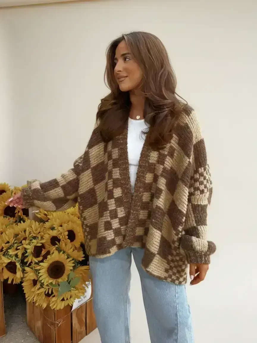 Women's Trendy Checkerboard Knit Cardigan with Lantern Sleeves, Retro Loose Fit Outerwear for Autumn and Winter, Stylish Warm Sweater Knitwear