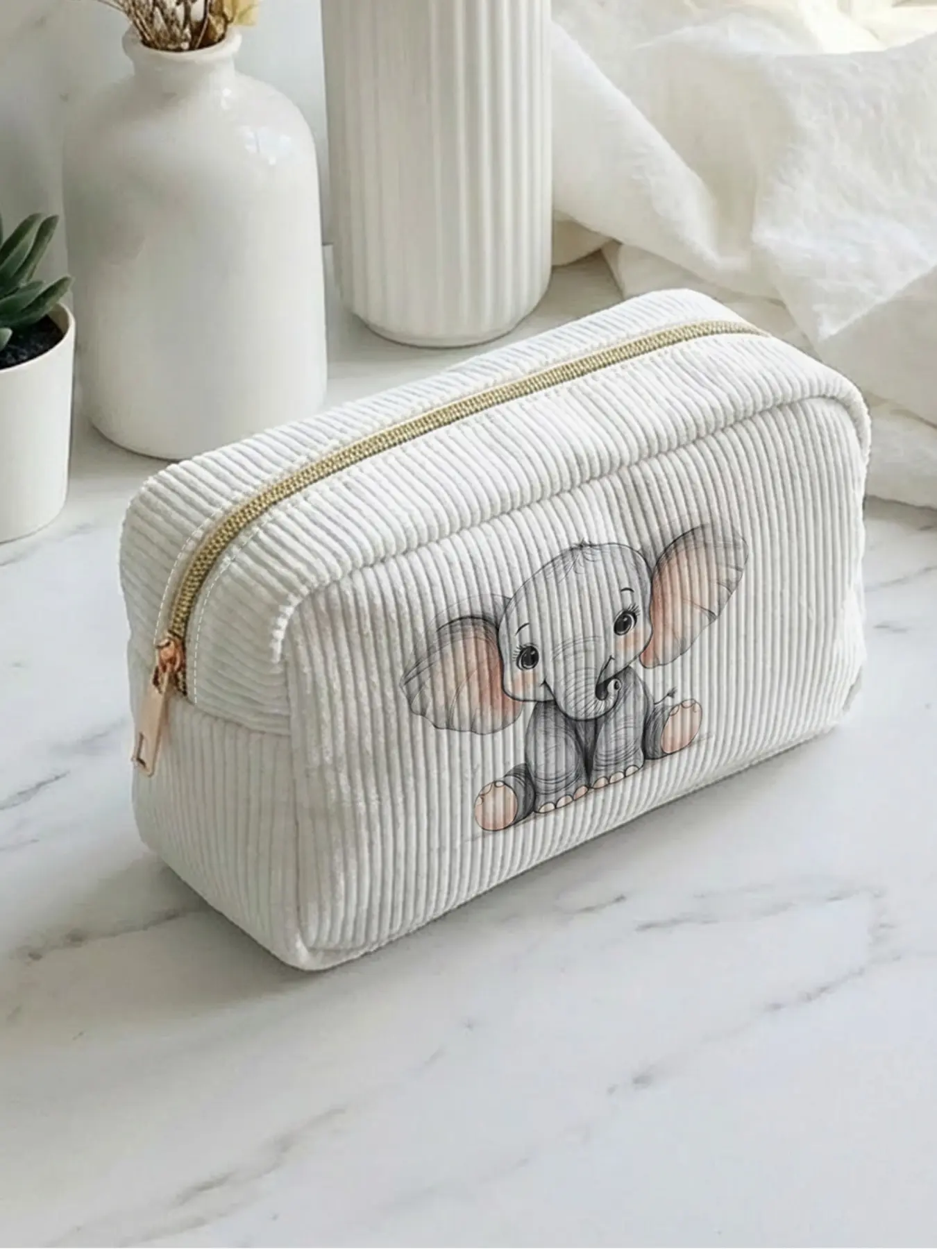 1 piece of cute elephant pattern 2D printed makeup bag, large capacity design|suitable for all seasons/general use|can hold daily skincare products and various cosmetics|lifestyle travel all-match Cosmetic Pouch