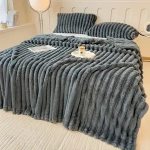 Luxury Faux Rabbit Fur Blanket - Ultra Soft Warm Throw Blanket for Couch Bed Sofa, Cozy Plush Imitation Rabbit Fur, All Season Versatile for Home Office Travel